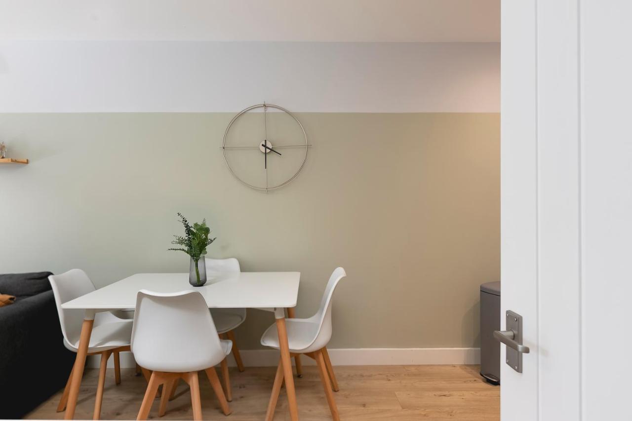 Wesley Gate Apartments - By Hostly Reading Dış mekan fotoğraf