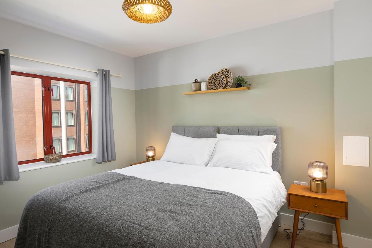 Wesley Gate Apartments - By Hostly Reading Dış mekan fotoğraf