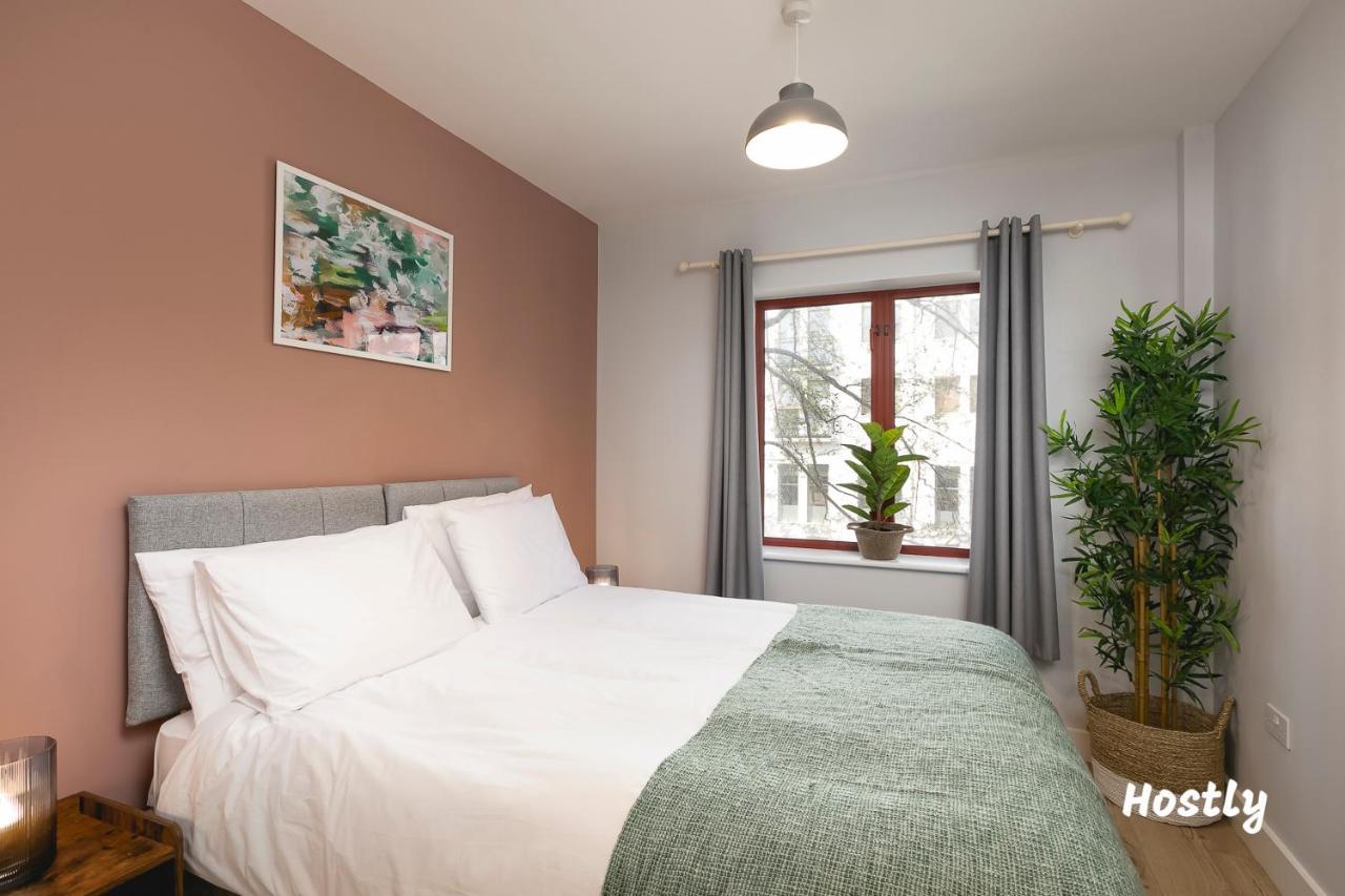 Wesley Gate Apartments - By Hostly Reading Dış mekan fotoğraf