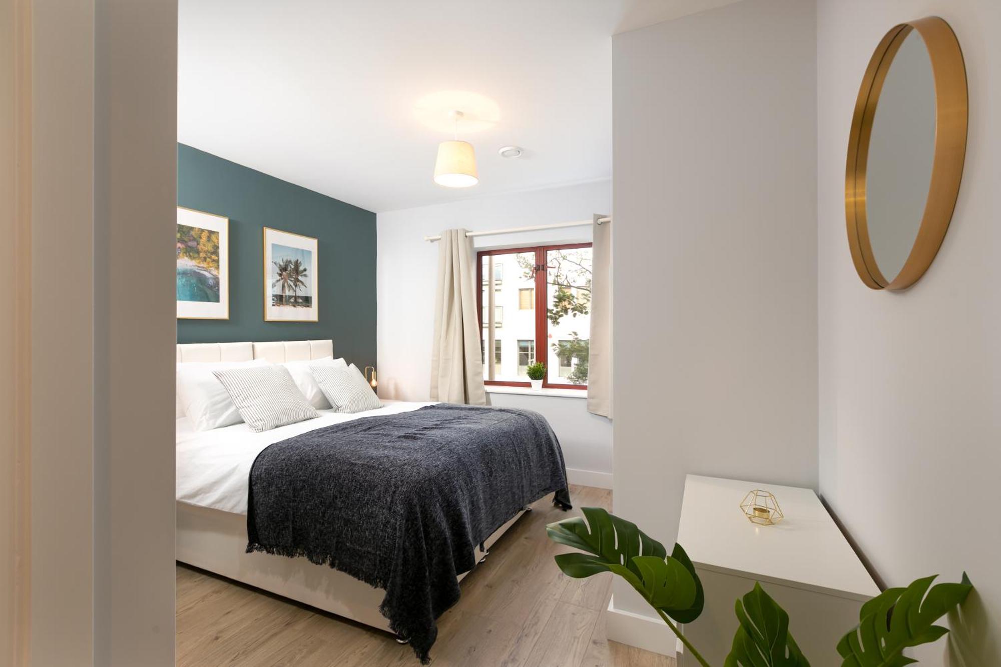 Wesley Gate Apartments - By Hostly Reading Dış mekan fotoğraf